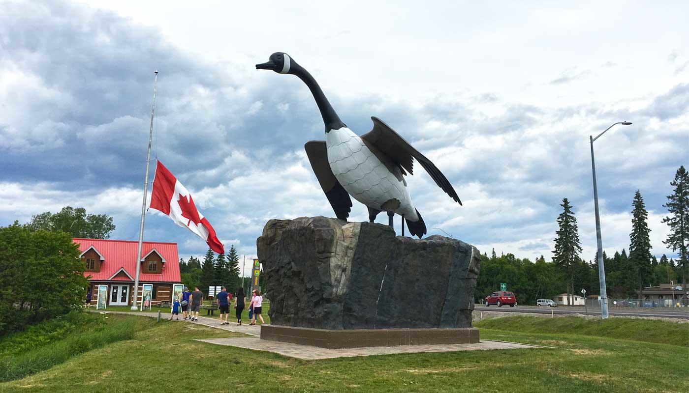 newwawagoose_monument.jpg