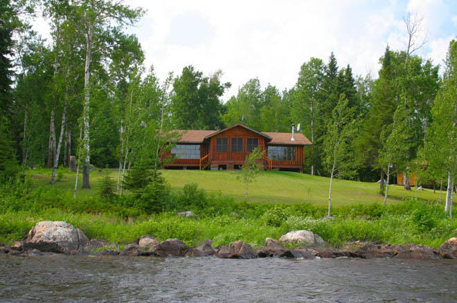 brunswick lakelodge outpost