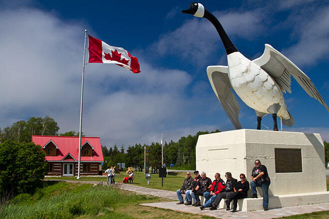 wawagoose grandalgomaride