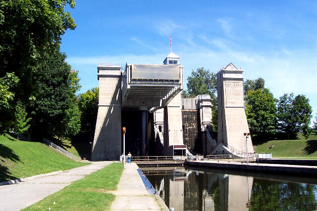 Peterborough Lift Lock