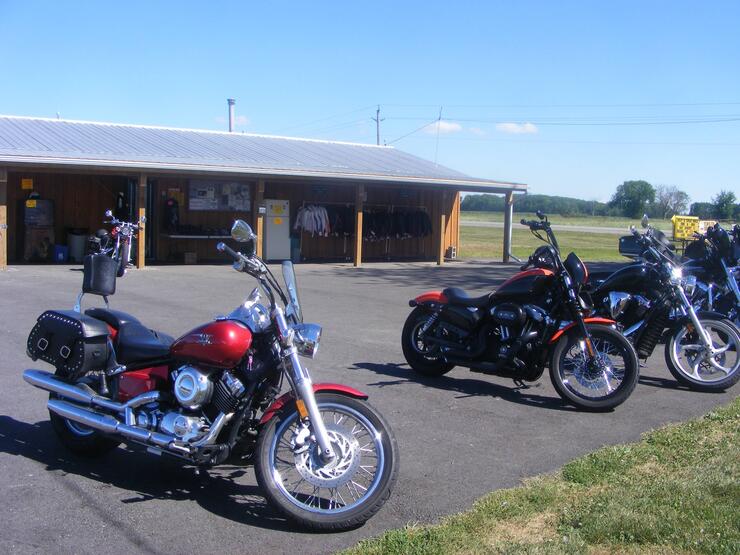 TONS OF BIKE GEAR 1 smaller