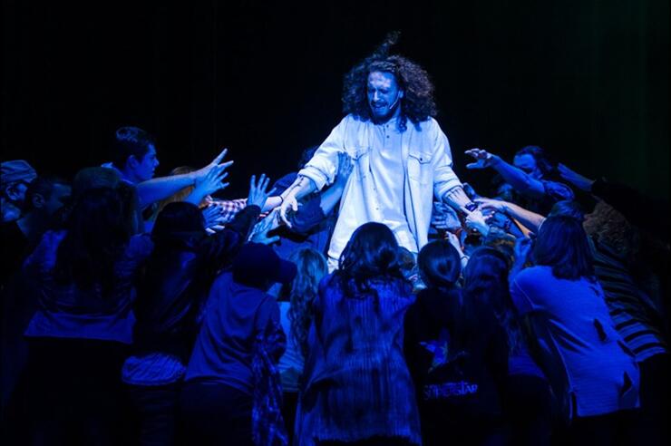 26YearInPhotos2014005