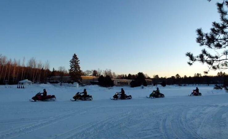 haliburton pinestone resort