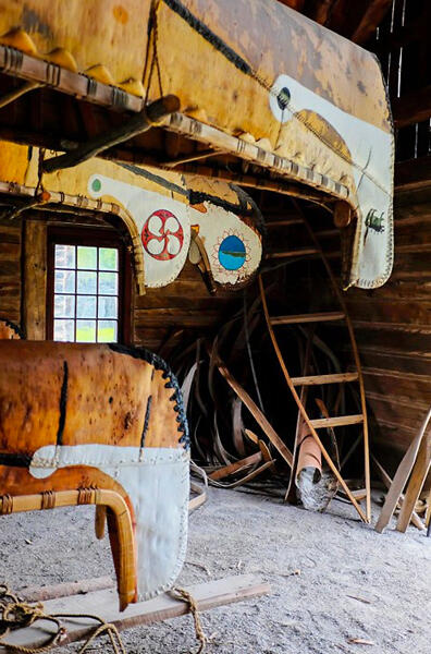 3-Fort-William-Traditional-Canoes-