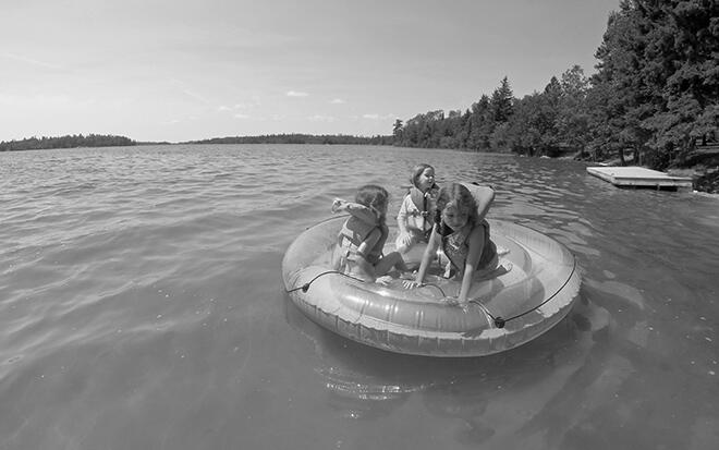 Crystal clear water at the Sioux Narrows Provincial Park
