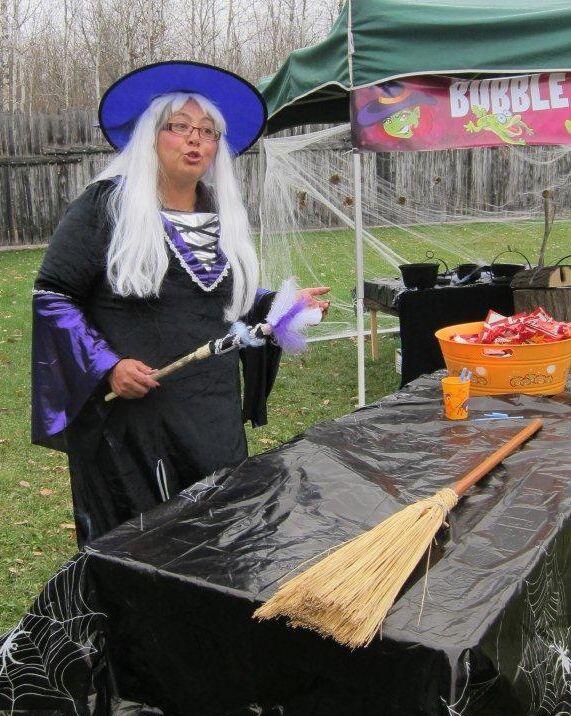 Fort Halloween witch of east