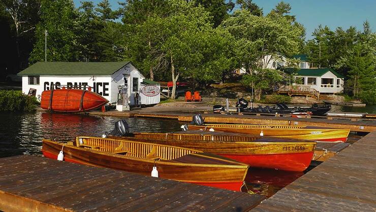 cedar strip boats at lakair lodge dock