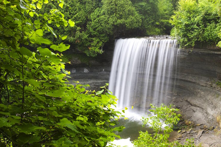 Water cascading over Bridal Veil waterfalls.