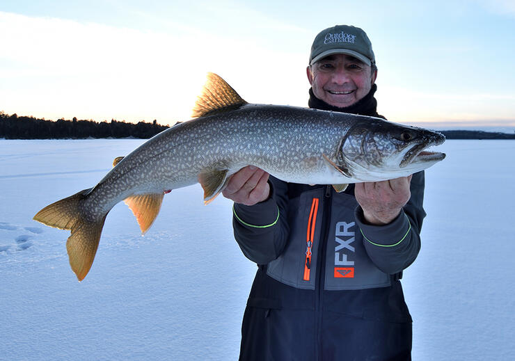 lake-trout-ice-fishing-4