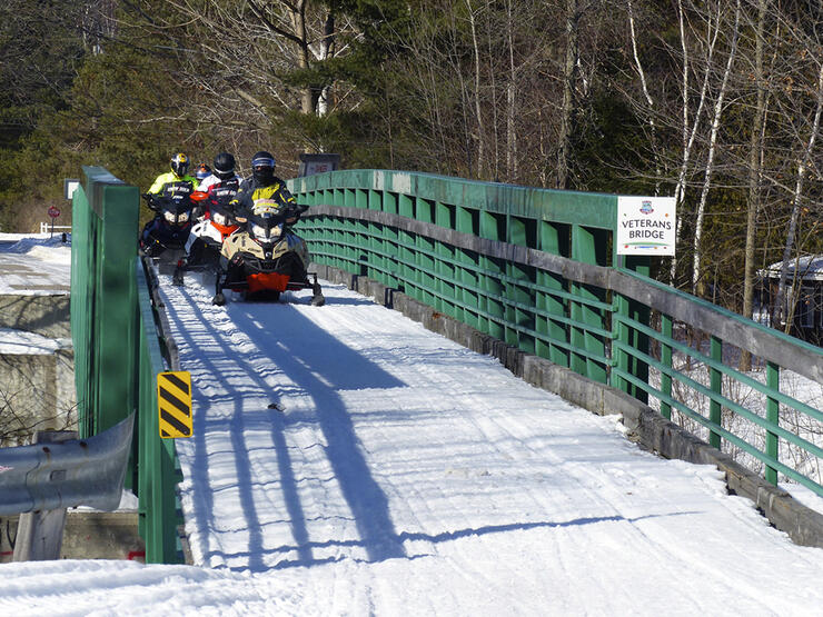 sled-algoma-3