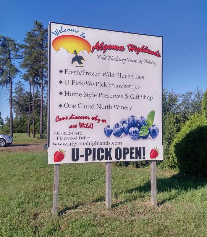 algoma highlands wild blueberry farm welcome sign