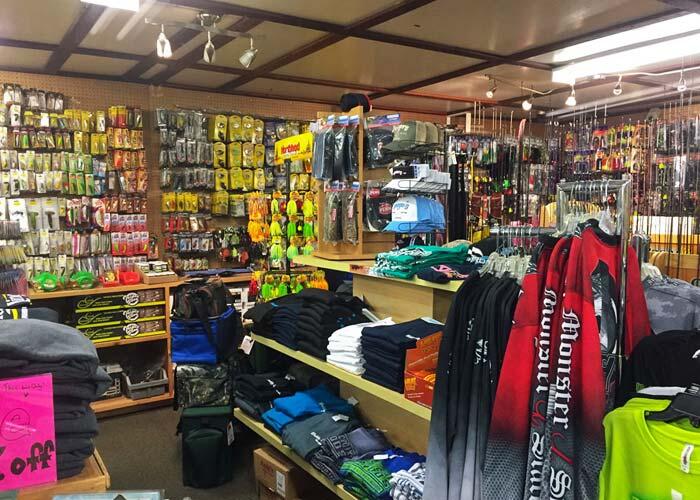 famous bobbys tackle shop