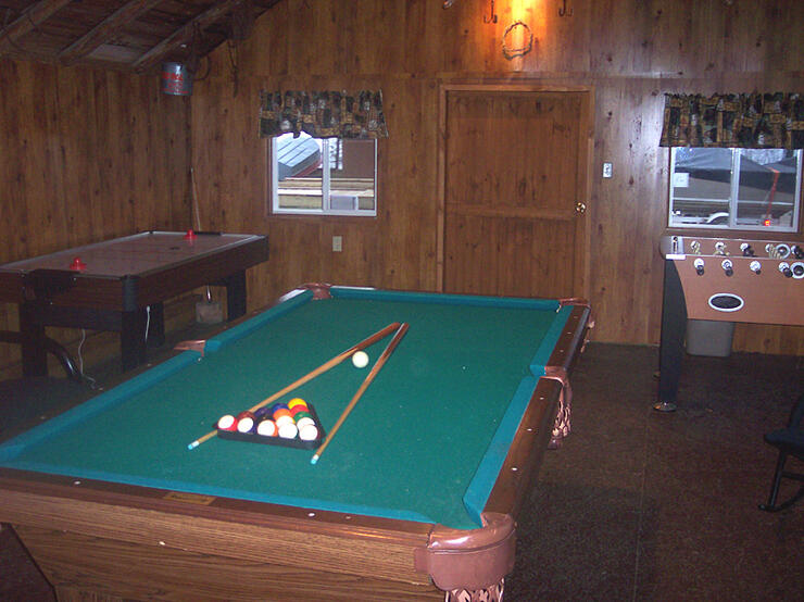 happy-day-game-room