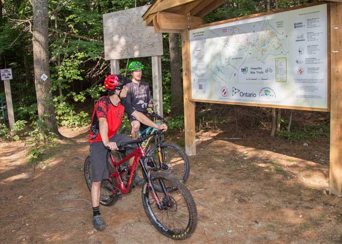 cyclists at hiawatha highlands